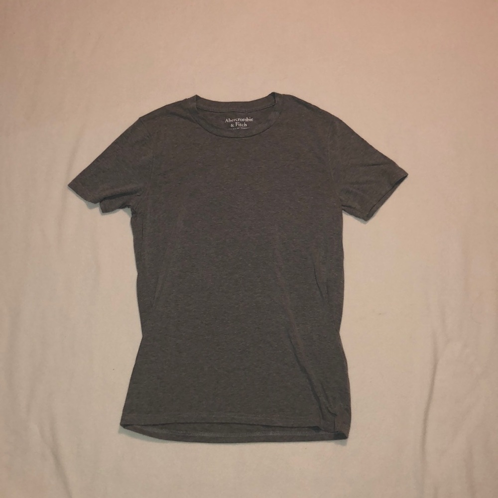 ABERCROMBIE & FITCH T SHIRT